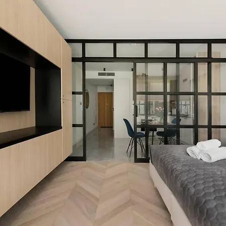 Easy Rent - Gold 36, Basen & Spa, Centrum Free Parking 24h Check-in * Lublin