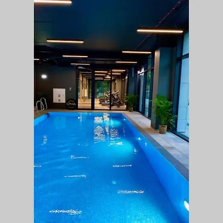 Easy Rent - Gold 36 Apartment