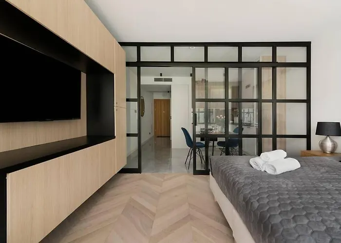 Easy Rent - Gold 36, Basen & Spa, Centrum Free Parking 24h Check-in * 卢布林