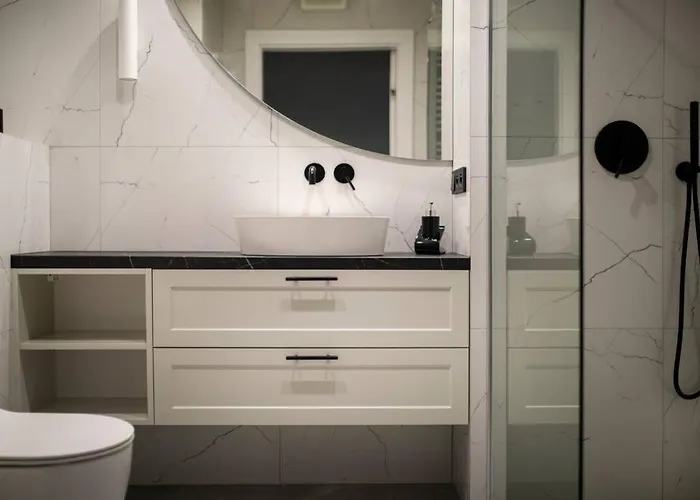 Easy Rent - Gold 36, Basen & Spa, Centrum Free Parking 24h Check-in 公寓 *